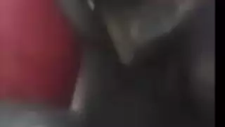 حسرى النياكه وصلت الاتوبيس الواد عمال يدقر فى اليت ولا هامه حاجه