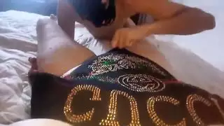 نيك شابة عربية مربربه كسها وردي وطيزها كبيرة