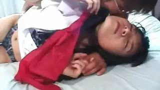 امرأة سمراء يابانية مع شق مشعر يتم مارس الجنس في المستشفى ، أثناء وجود تدليك بخاري