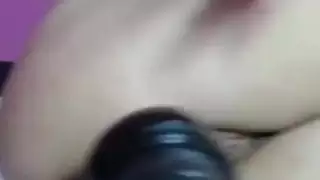 مصر العربية السميكة تستمني كس مسلم كريمي إلى خط النشوة الجنسية