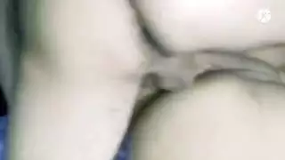 زوجة الجنس العربية من الحمار وهي تحب ذلك