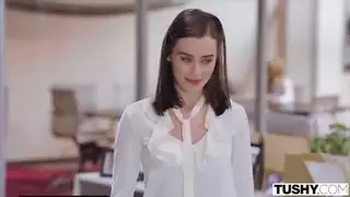 توشى لانا روديس أول اختراق مزدوج