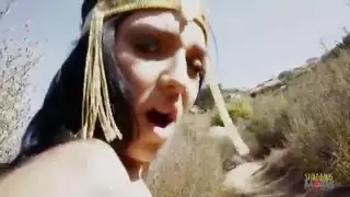 الأميرة العربية تمارس الجنس مع صديقها في أوضاع مختلفة في الهواء الطلق