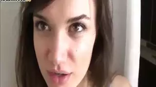 أخي يعمل ممثل بالأفلام الاباحية