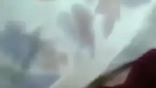 فتاة عربية محجبة تمتص الديك