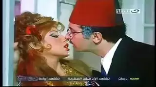 أجمل قبلات مشاهير السينما المصرية و سكس اغراء مثير جدا