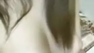 فاتنة الساخنة الفرنسية على المنظار إغاظة مع بعض الثدي لطيفة! مشاهدتها: