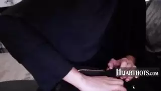 العربية يطعمني لها البقلاوة الثدي فيكتوريا يونيو، آيك ديزل