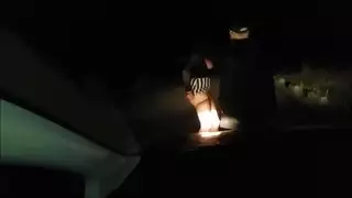 عاهرة عربية في الغابة