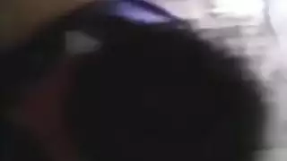 شرشر محجبه مع عشيقها ترفع العبايه وتاخده فى كسها ونيكه من الاخر