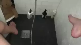 مع الجسم المثالي يستمني لها ضيق في سن المراهقة كس من قبل دش التحقق من الهواةلوس أنجلوس الولايات المتحدة الأمريكية